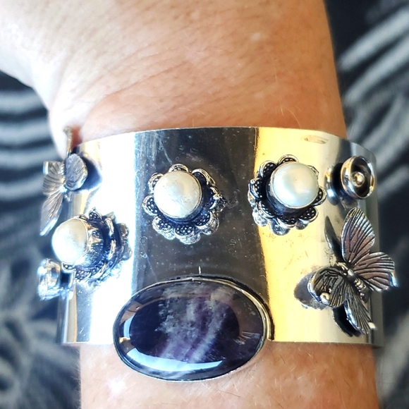 New Chevron Amethyst & Pearl 925 Silver Butterflies Adjustable Cuff Bracelet. - Picture 14 of 14